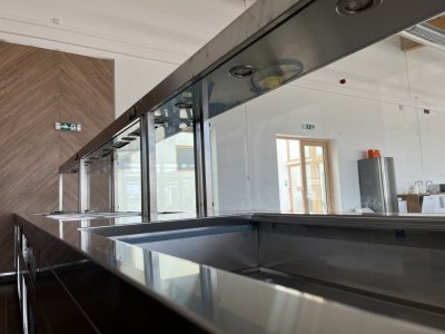 TLC önkiszolgáló pultsor