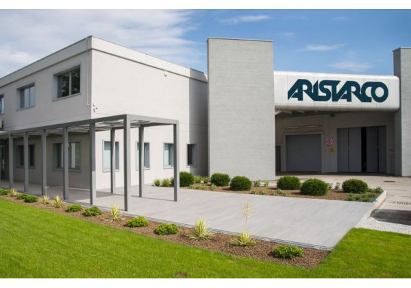 ARISTARCO ----- the HISTORY a Family of Washing &amp; Ice