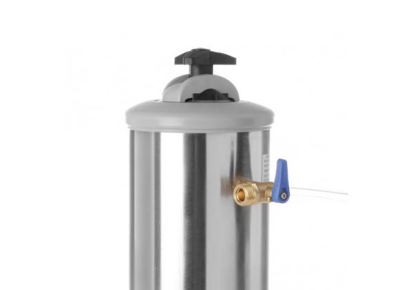 DVA 16 - manuális 16 lt. műgyantás vízlágyító
