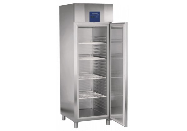 Liebherr GKPv 6570 hűtőszekrény GN2/1 belső, 600 lt
