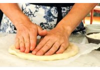 Pizza asztalok- pizza előkészítő hűtött munkaasztalok és pultok